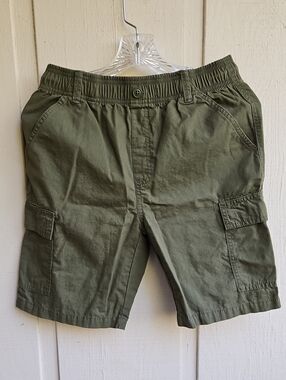 Place Men's Olive Green Cargo Shorts - Elastic Waist